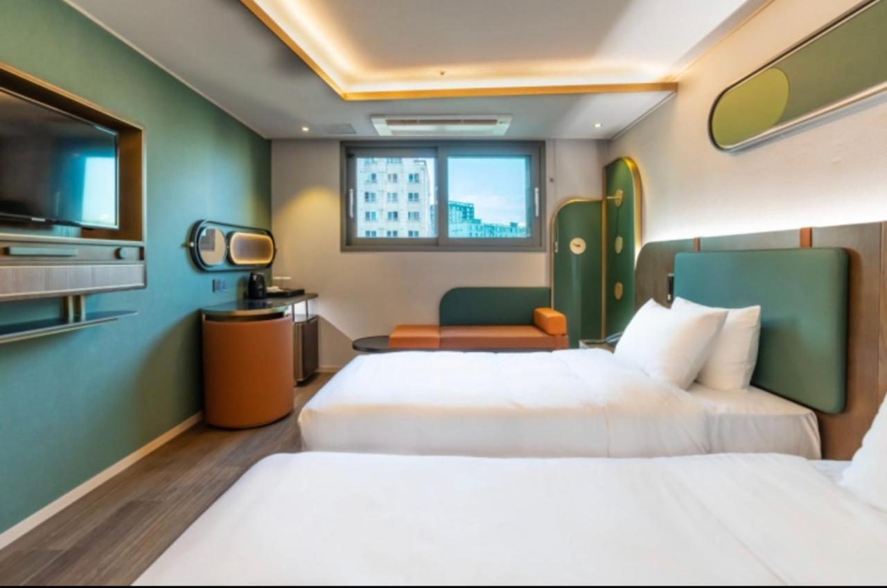 L&L Central Hotel Чечжу Екстер'єр фото
